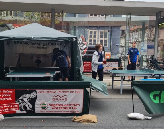 ESV-Tischtennis präsentiert sich beim Altstadtfest
