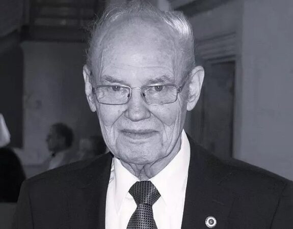 Nachruf Hans Almstedt